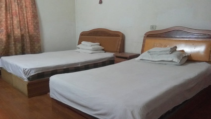 鄭州新村住宿團(tuán)購指南 美團(tuán)網(wǎng)高性價比標(biāo)準(zhǔn)間入住體驗(yàn)