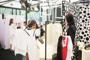 零售服裝店長(zhǎng)導(dǎo)購(gòu)必備策略 先知先贏，服裝輔料銷售之道