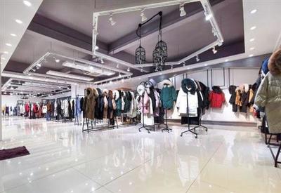 服裝加盟與服裝服飾批發(fā)的機(jī)遇與策略